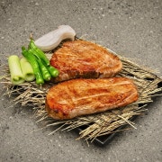(시그니쳐)짚불 구이 한판(560g) 메뉴 사진(네이버)