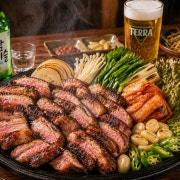 옥탑 훈연 삼겹살100g 메뉴 사진(네이버)