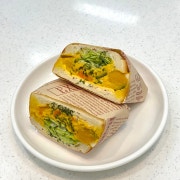 단호박 샌드위치 메뉴 사진(네이버)