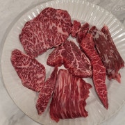 3. 한우 모둠 메뉴 사진(네이버)