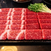 한우 차돌 사시미&육사시미 반반 세트 메뉴 사진(네이버)