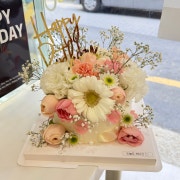 생화케이크 메뉴 사진(네이버)