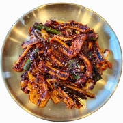 직화오징어불고기(2인분,공기밥 포함) 메뉴 사진(네이버)