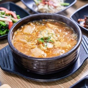 한우 얼큰 국밥 메뉴 사진(네이버)