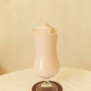딸기 요거트 스무디 메뉴 사진(네이버)