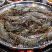 제철별미)생새우 소금구이+머리버터구이 메뉴 사진(네이버)