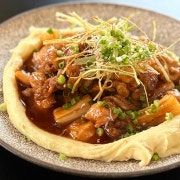 매시드포테이토와 숯불 닭구이 메뉴 사진(네이버)