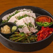 냉수육 메뉴 사진(네이버)