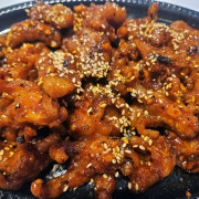 매운무뼈닭발 + 계란찜 메뉴 사진(네이버)