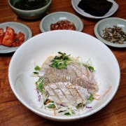 활어회덮밥 메뉴 사진(네이버)