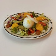 부라타치즈샐러드 메뉴 사진(네이버)