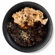 고기 짜장면 메뉴 사진(네이버)