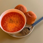 바질 토마토스프 메뉴 사진(네이버)