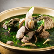 백합 속시원이탕(제철한정메뉴) 메뉴 사진(네이버)