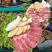 김숙성 한우 낙엽살(130g) 메뉴 사진(네이버)