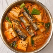할미 꽁치김찌 찌개 메뉴 사진(네이버)