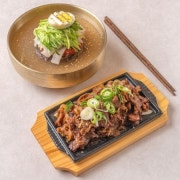 육쌈냉면(점심) 메뉴 사진(네이버)
