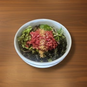 한우 육회비빔밥 메뉴 사진(네이버)