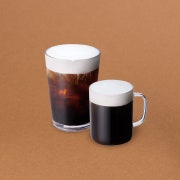 아인슈페너(414ml) 메뉴 사진(네이버)
