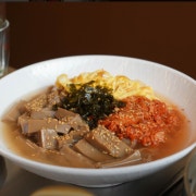 살얼음 묵사발 메뉴 사진(네이버)