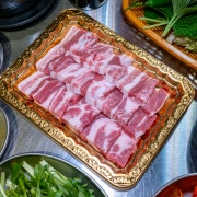 한돈 삼겹살(100g) 메뉴 사진(네이버)