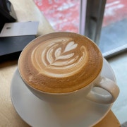 CAFE LATTE / 카페라떼 메뉴 사진(네이버)