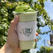 생아보카도 요거트 스무디 메뉴 사진(네이버)