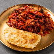 골뱅이 무침 & 납작만두 메뉴 사진(네이버)
