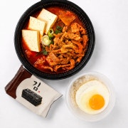 고기폭탄 한돈삼겹 김치찌개 세트 메뉴 사진(네이버)