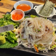 막썰어 산오징어 깻잎막회(당일시세) 메뉴 사진(네이버)