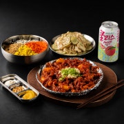 마늘닭발(무뼈) 한상세트 메뉴 사진(네이버)