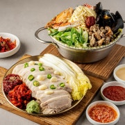 가브리 김치보쌈 (소) 메뉴 사진(네이버)