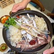 보양 수육 전골(中) 메뉴 사진(네이버)