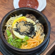 돌솥비빔밥 메뉴 사진(네이버)