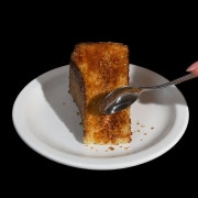 브륄레 바스크 치즈케이크 메뉴 사진(네이버)