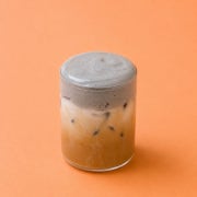 (New!)흑임자크림라떼 메뉴 사진(네이버)
