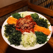 쟁반비빔막국수 메뉴 사진(네이버)
