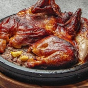 참나무장작구이통닭 메뉴 사진(네이버)