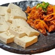고기두부김치 메뉴 사진(네이버)