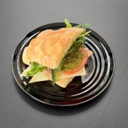 바질토마토샌드위치 메뉴 사진(네이버)
