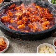 돌판양념볶음 메뉴 사진(네이버)