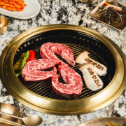 504시간 숙성 새우살 메뉴 사진(네이버)