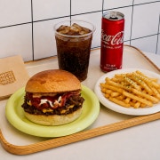 치즈치즈버거 세트 메뉴 사진(네이버)
