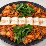 김치제육볶음&두부 메뉴 사진(네이버)
