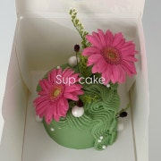 생화 케이크 메뉴 사진(네이버)