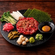 차돌 버무리육회 메뉴 사진(네이버)
