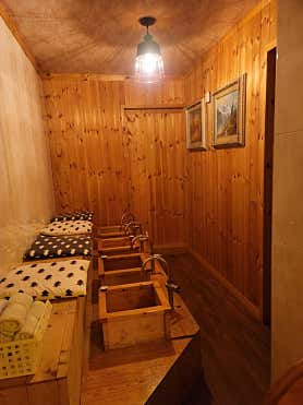 황실아로마 (서귀포) 매장 사진 2