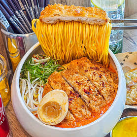 탄탄면공방 수원망포역점 사진 4