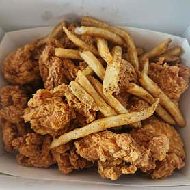 맘스터치 영통역점 사진 4