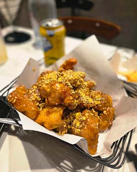 교촌치킨 잠실2호점 사진 3